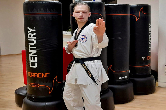Adrian Rusan - 2. Dan Taekwondo
