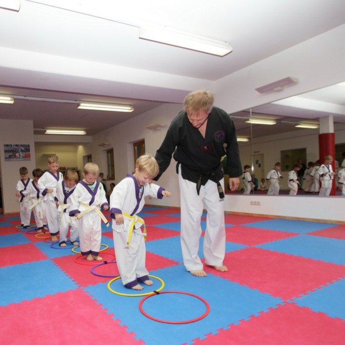 Inspired Kids Kindertraining der Kampfkunstschule Fichtner für Kinder von 4 bis 6 Jahren